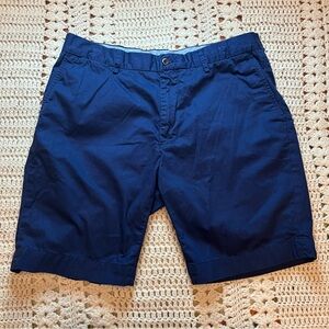 Polo Ralph Lauren 100% Cotton Navy Flat Front Classic Fit Shorts 
Size 35”